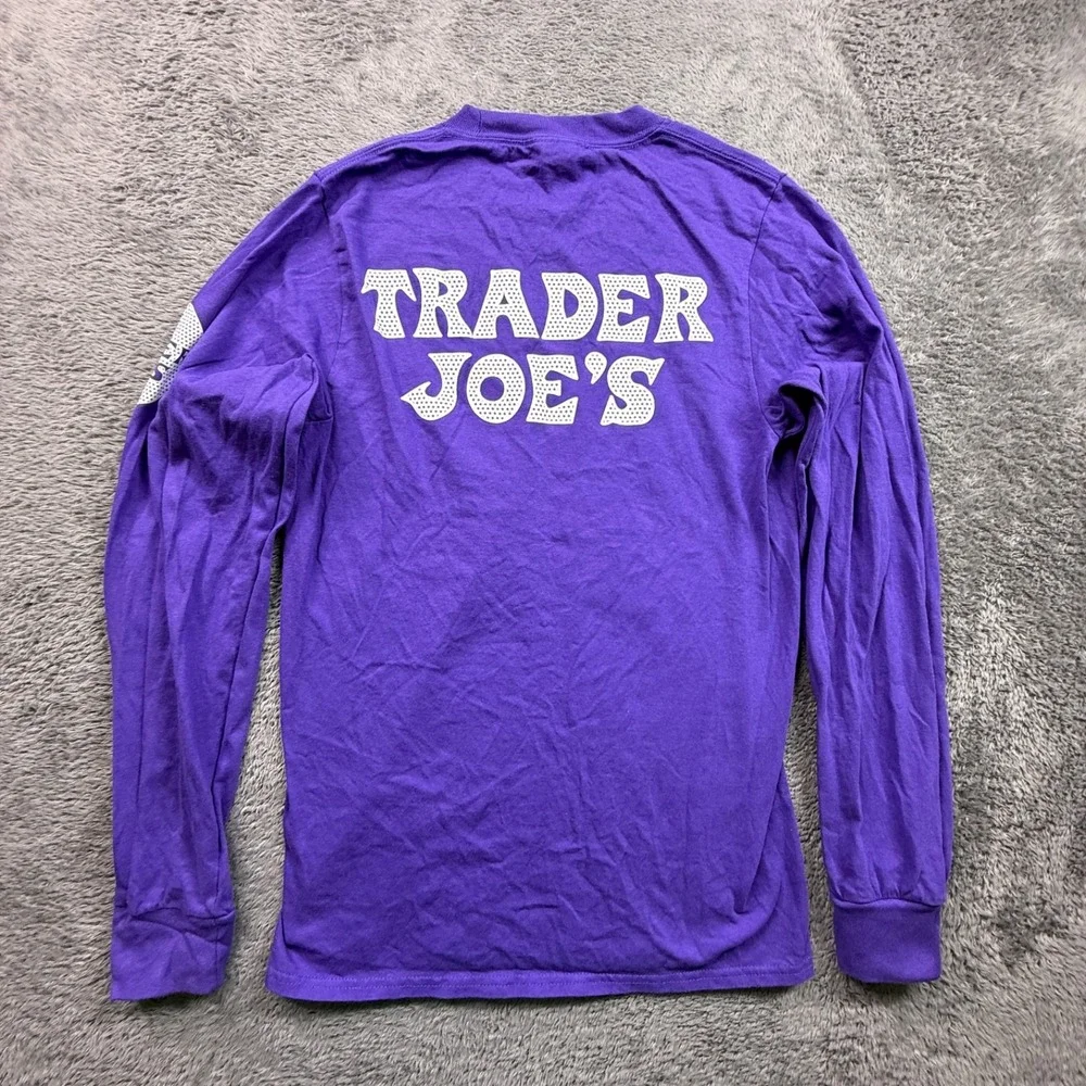Trader Joe's Crew Employee Work Shirt NWOT Crew Neck Long Sleeve Uni S Purple